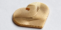 Кюлче-медальон злато  „Сърце - вълни“